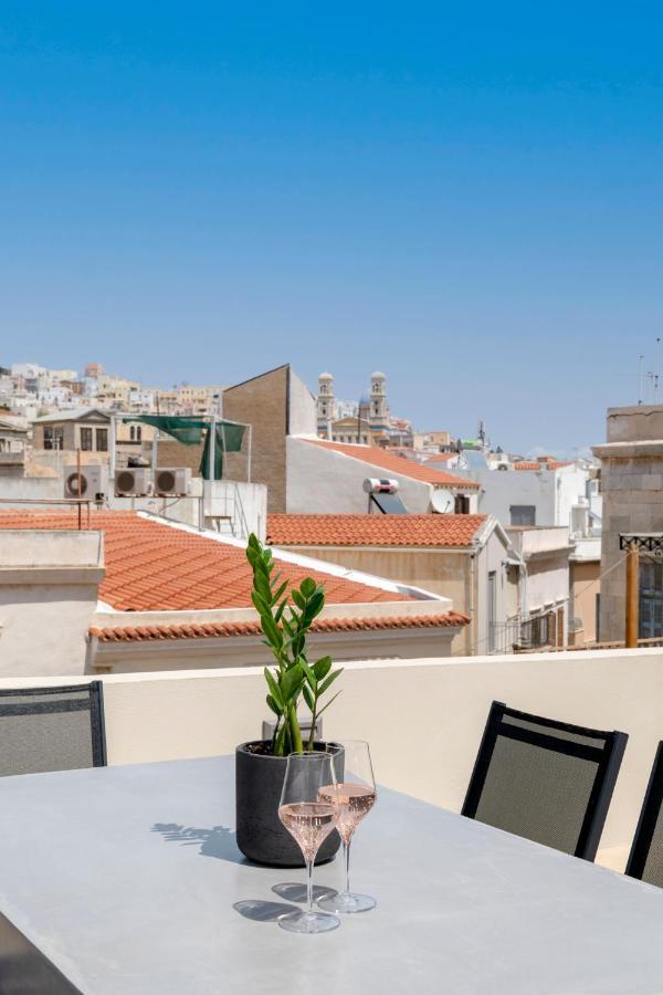 The Heart Of Syra - Your Home In Ermoupolis Экстерьер фото