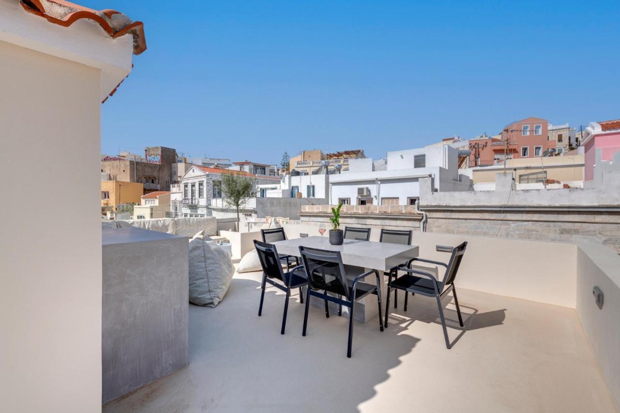 The Heart Of Syra - Your Home In Ermoupolis Экстерьер фото