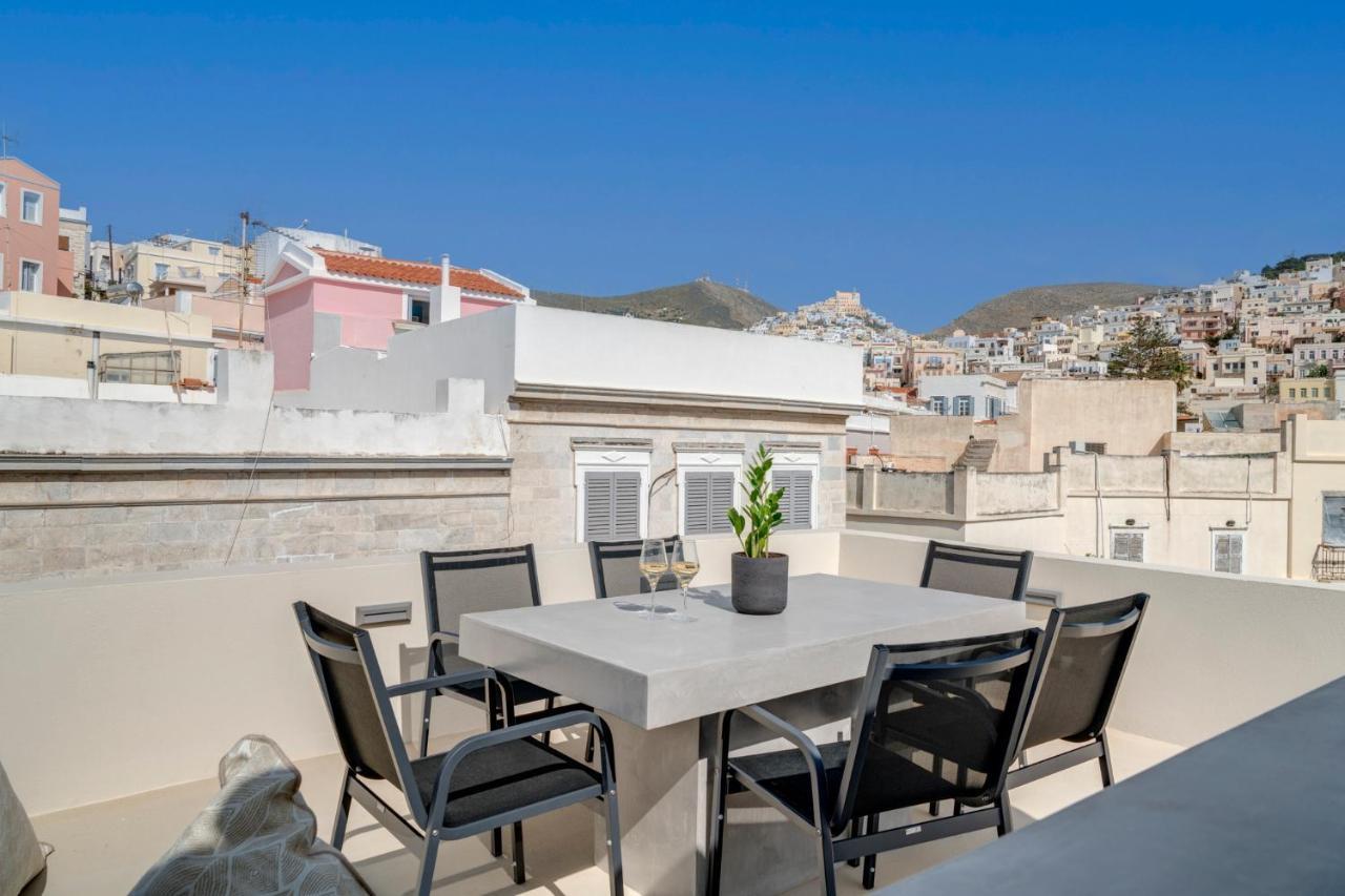 The Heart Of Syra - Your Home In Ermoupolis Экстерьер фото